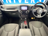 ラングラー アンリミテッド サハラ 4WD 