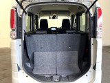 普段のお買い物や通勤、送迎等に十分な荷室スペースを確保しております。セカンドシートを倒すと、大きな荷物の積載も可能です♪