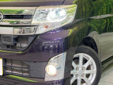 【LEDヘッドライト】悪天候や夜間走行時も良好な視界を確保し安心して運転できる高輝度LEDヘッドライトを装備!点灯速度が早く、消費電力も抑えられています。