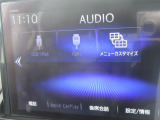 【純正ナビ】人気の純正ナビを装備しております。ナビの使いやすさはもちろん、オーディオ機能も充実!キャンプや旅行はもちろん、通勤や買い物など普段のドライブも快適に過ごせます