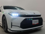高輝度で点灯速度が速く、しかも消費電力の少ないLEDヘッドライトが装備されています!LEDの明るい光が走行中の視界の確保をサポートして、夜のドライブがより楽しく安全に運転できます♪