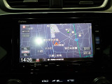 ホンダ純正ナビなのでダッシュボードにスッキリと収まっています。土地勘の無い所でも道に迷わず安心ですね!。AVも色々視聴できるのでドライブも楽しくなりますよ!