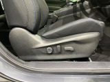 【前席パワーシート】スイッチ一つで簡単にシートの微調整が可能!電動だから力もいりません!快適なシートポジションにセットして、快適なドライブをお楽しみください。