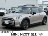 MINIらしい走りをしっかり楽しみたい方におすすめです。コンパクトながら力強い加速と操作感が魅力。正規ディーラー認定中古車のため、遠方のお客様にもご安心してお乗りいただけます。