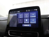 オーディオ機能とスマホ連携機能を搭載。スマホと車がつながります。AM/FMチューナーは標準装備です。