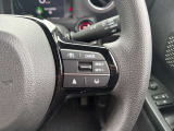 【レーダークルーズコントロール】前方の車両に合わせて加減速を自動制御するレーダークルーズコントロール。渋滞や高速道路での運転負担を軽減し、快適なドライブを提供します。