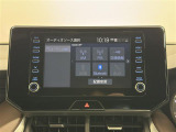 【純正9インチディスプレイオーディオ】大画面で高い視認性を誇るディスプレイオーディオ。AppleCarPlay、AndroidAutoにも対応。
