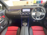 GLAクラス GLA200d 4マチック AMGライン 4WD 