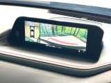 【360&deg;ビューモニター】専用のカメラにより、上から見下ろしたような視点で360度クルマの周囲を確認することができます☆死角部分も確認しやすく、狭い場所での切り返しや駐車もスムーズに行えます。