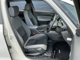 ステアリングスイッチです!!運転中のオーディオの音量やソースの変更も手元で出来ますよ!!