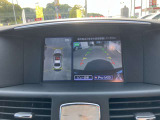 【後方】空から見下ろしているかのような映像で駐車をアシスト!これでバック駐車も安心ですね♪♪