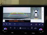パノラミックビューモニター付きで、車両の周囲を確認することができるので安心できますね♪