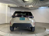 バックカメラが付いているので後方確認が非常にしやすいです。今や運転初心者も熟練者も必須装備!ついていて損はないですね♪