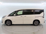 セレナ 1.2 e-POWER ハイウェイスターV 