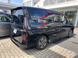 セレナ 2.0 ハイウェイスターV 
