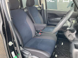 長時間の運転でも疲れにくいシートです。