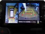 バックカメラを装備。後方確認や駐車をサポートします。
