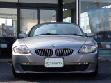 BMW在庫保有台数常時100台以上!ご来店の際はBMW本店(厚木市下荻野140-1)にご来店ください!弊社自慢の全天候型ショールーム!BMW在庫保有台数常時100台以上ございます!