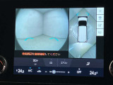 安全機能のバックモニター&全周囲モニターも装備です。