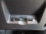 ETC車載器付きです。高速道路の料金所もスムーズに通過できます。