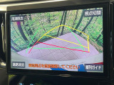 【バックカメラ】駐車時に後方がリアルタイム映像で確認できます。大型商業施設や立体駐車場での駐車時や、夜間のバック時に大活躍!運転スキルに関わらず、今や必須となった装備のひとつです!