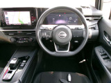 操作しやすい運転席で快適ドライブ。