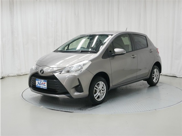 ヴィッツ 1.3 F 4WD 