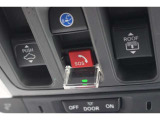 Honda Total Care プレミアムにご加入いただくことで、あたらしい地図に自動で更新できたり、緊急時にオペレーターのサポートを受けることが可能です!