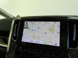 9インチ、ディスプレイオーディオを装備。スマホとクルマをつなぐことで、これまでのナビに加えて、いろいろなサービスが楽しめます。