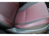 乗り降りする機会が多く痛みの出やすい運転席シートのサイド・座面のアップ写真、ご検討の際の参考にしてください