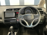 運転しやすいインパネ周りです!見やすいレイアウトで快適なドライブをサポートします!