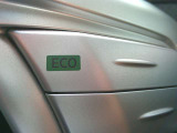 実質燃費を向上させる、ECOモード機能付き!