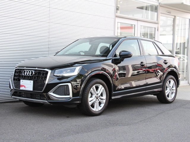 Q2 35 TFSI アドバンスド