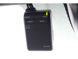 ドライブレコーダーも装備されており、すべてを記録、安心をお届け。いざという時、頼りになるドライブのパートナーです。ドラレコが見守る安全なドライブを♪