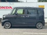 車輌左横になります!ホンダ車のことでしたらぜひ当店へご相談ください!在庫確認や見積のご依頼はいつでも大歓迎です!専任のスタッフがしっかりサポートさせていただきます!