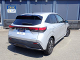 リヤビューの画像になります。オリックス認定中古車には、ご購入後も安心してお乗りいただくために、独自の「オリックス認定中古車保証」をお付けしています。