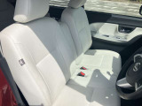 入庫した車両は美装斑がクリーニング☆専用洗剤や機械を使います。 安い!!でも綺麗をモットーに内外装ともに魂を込めて仕上げています
