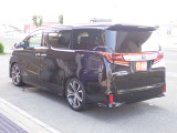 ★今、お乗りのお車の車検が切れちゃう!なんて方には代車も無料で貸し出し可能です★車がなくなると困るという方結構多いんですよね★ご用意はしてありますが貸し出し中もございますのでご確認下さい★