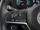 便利なステアリングスイッチ装備です。