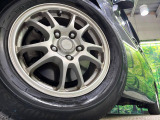 弊社では、全車『修復歴なし』のお車のみ取り扱っております。専任バイヤーによる厳選した仕入れの後、入庫後の車両チェックを行い、ネクステージが認定した高品質な中古車をご提供しております。