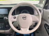 【ステアリングスイッチ】運転中、前方から目線をそらすことなく、オーディオ等の操作が可能な便利機能!安心&快適なドライブを演出してくれます♪