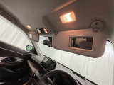 運転席・助手席にはバニティミラー付き♪身だしなみチェックできますよ(^^♪