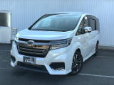 ご家族で楽しめるスタイリッシュなミニバン、ステップワゴンスパーダです。