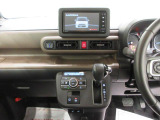 中古車は一物一価、同じようなお車でも、整備状況、外内装の状態など様々です。