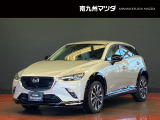 中古車専門再生工場にて熟練専任スタッフが丁寧に清掃、仕上げを実施しております。また、お客様に安心してご検討いただける様、公取協が定める基準に基づき車両検査を実施し、車両状態評価証を発行しております。