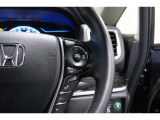 Hondaセンシングの機能のひとつ、アダプティブクルーズコントロール付!アクセルから足を離しても設定したスピードと前車との車間を保ち走行してくれます!車線維持もアシスト☆高速道路で疲労軽減ですね☆