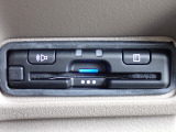 ■【ETC車載器】が装備されています。セットアップをしてお渡しとなり、ETCカードを差し込むだけで高速道路の利用が可能です。