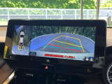 【パノラミックビューモニター】専用のカメラにより、上から見下ろしたような視点で360度クルマの周囲を確認することができます☆死角部分も確認しやすく、狭い場所での切り返しや駐車もスムーズに行えます。