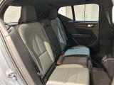 XC40 B4 AWD モメンタム 4WD 4WD サンルーフ