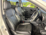 運転席シート廻りは使用感も少なく、良好な状態となっています。前オーナー様が丁寧に使っていたことがよくわかりますね。